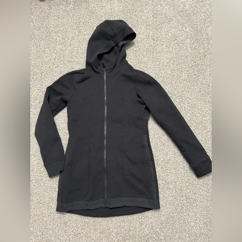 Lululemon Pick Your Path Jacket
Black